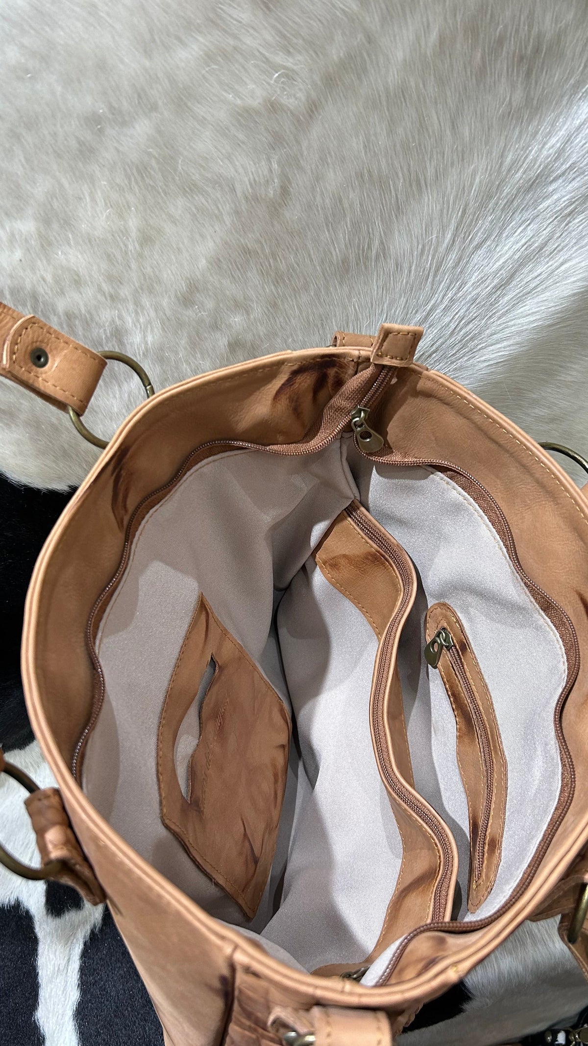 Cartera Luana