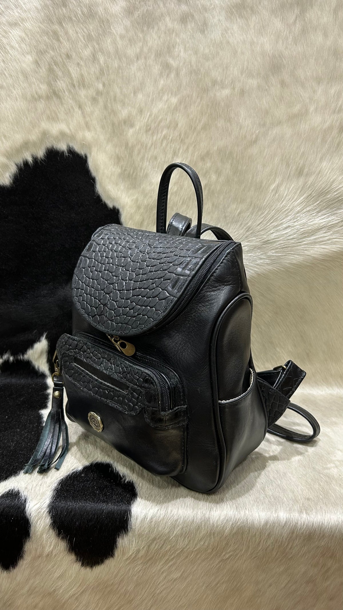 Mochi Máxima - Negro con Negro Croco